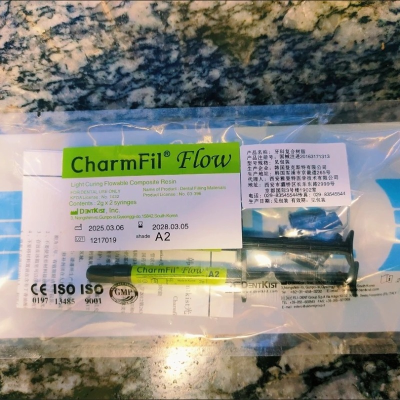 Uv Resin - DanKis CharmFil Flow ​ Matériaux dentaires